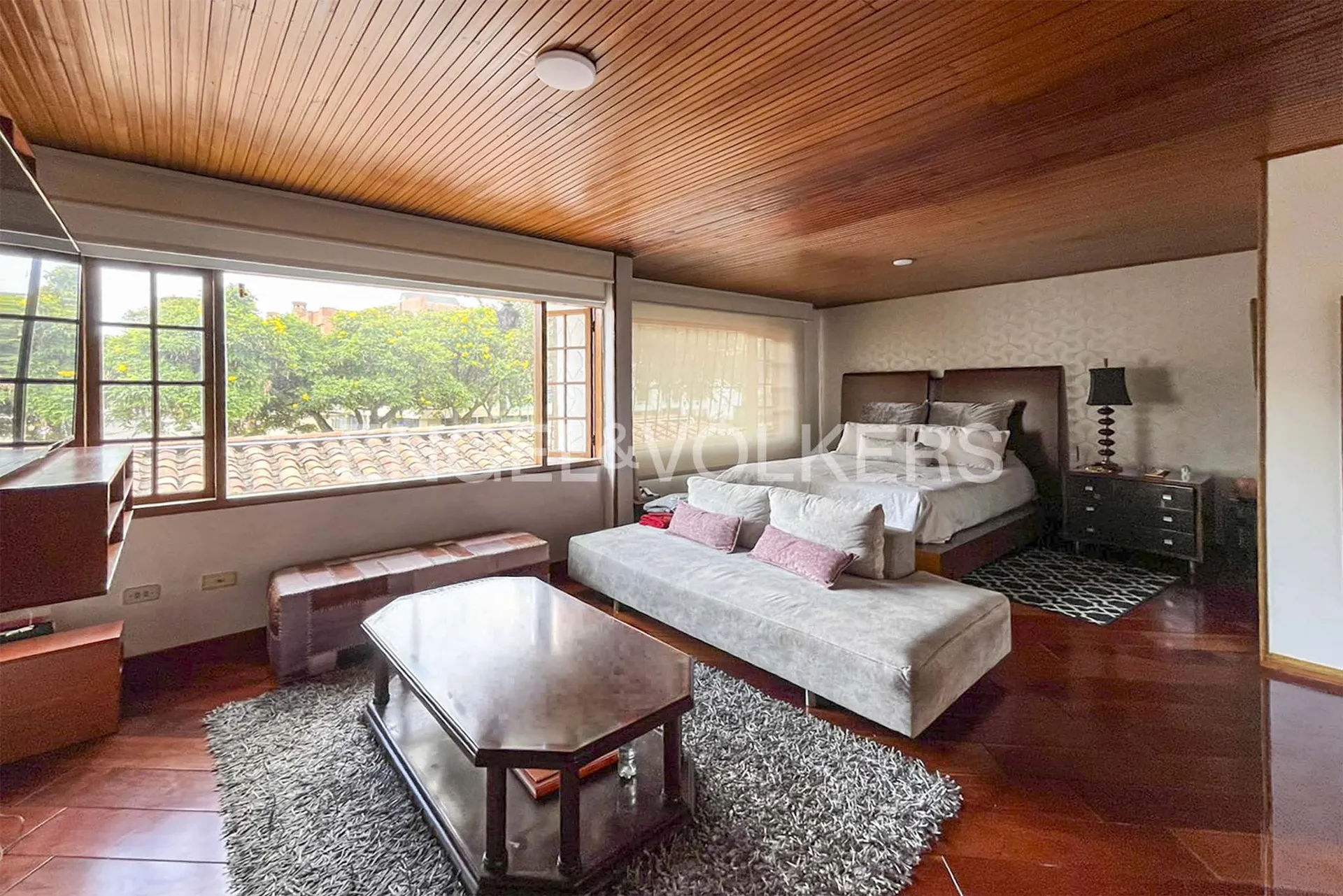 Casa en venta en Santa Barbara, Bogotá · foto 10 de 13