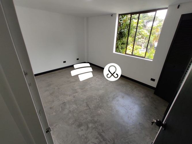 Apartamento de 3 alcobas en venta en El Poblado, Medellín, 100 m² · foto 12 de 13