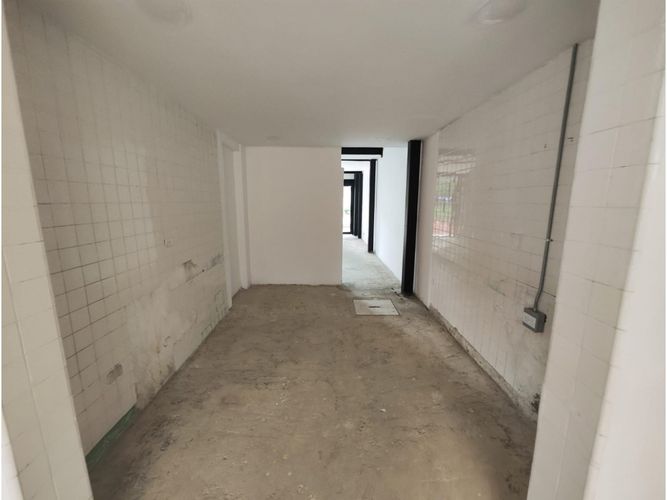 Local en arriendo en Laureles, Medellín, 191 m² · foto 11 de 11