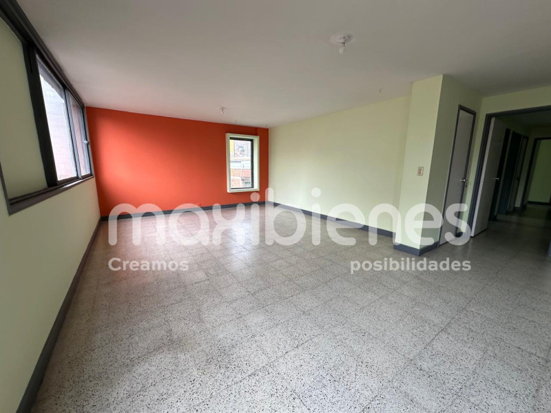 Apartamento en venta en La Candelaria, Medellín · foto 13 de 15