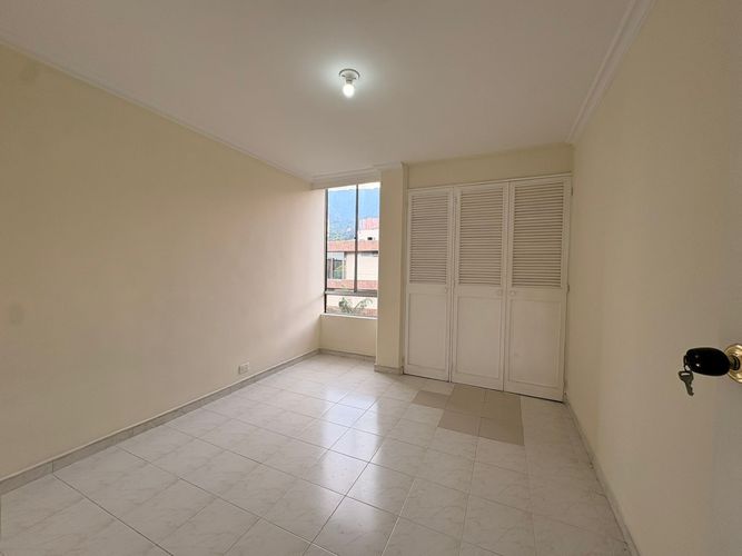 Apartamento en venta en El Poblado, Medellín · foto 7 de 14