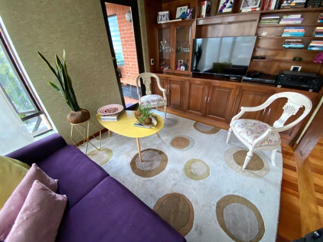 Apartamento en venta en Santa Paula, Bogotá · foto 3 de 24