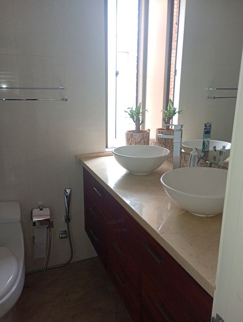 Apartamento de 3 alcobas en venta en Santa Barbara Central, Bogotá, 108 m² · foto 16 de 19