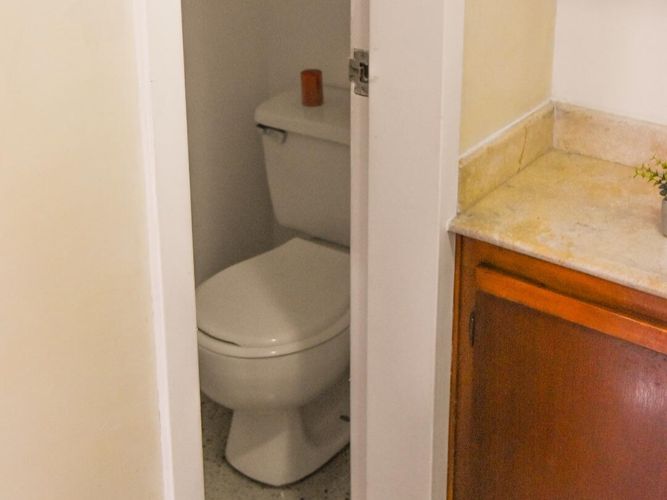 Consultorio en venta en El Poblado, Medellín, 32 m² · foto 8 de 8