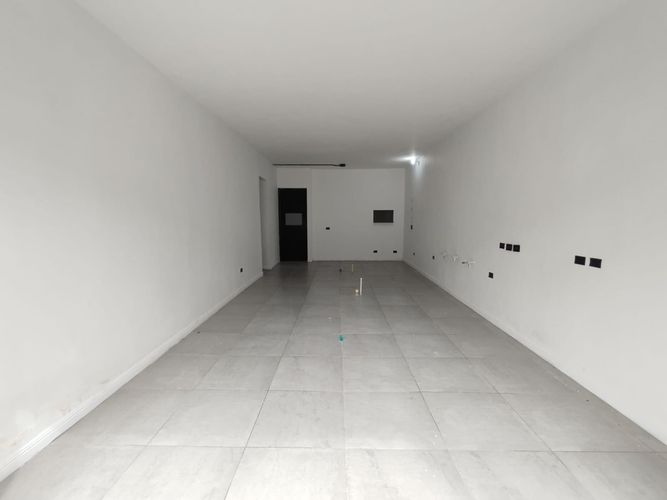 Local en arriendo en El Poblado, Medellín, 60 m² · foto 2 de 9