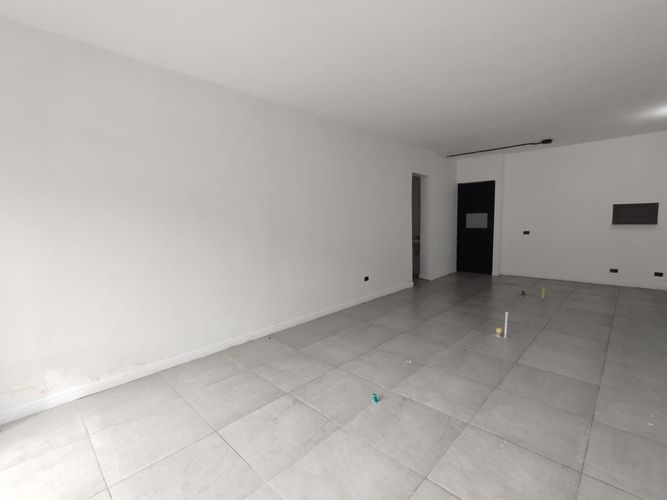 Local en arriendo en El Poblado, Medellín, 60 m² · foto 3 de 9