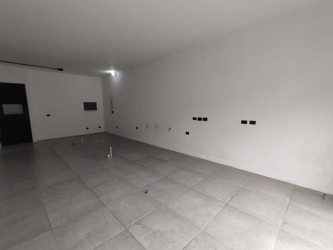 Local en arriendo en El Poblado, Medellín, 60 m² · foto 4 de 9