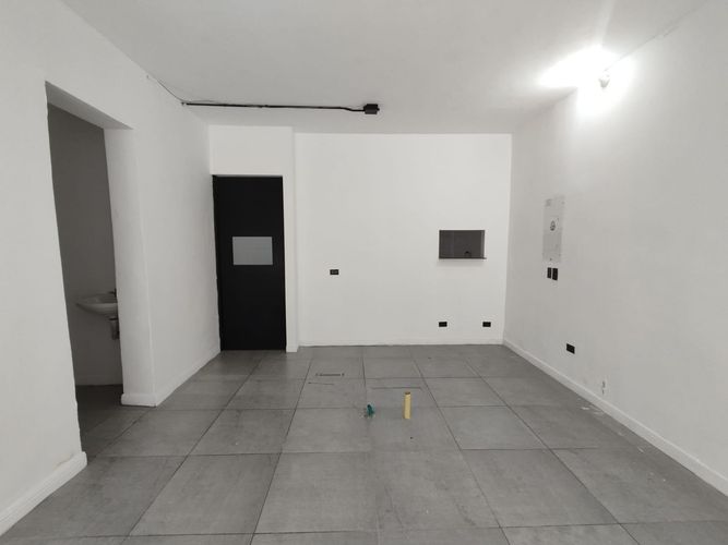 Local en arriendo en El Poblado, Medellín, 60 m² · foto 5 de 9