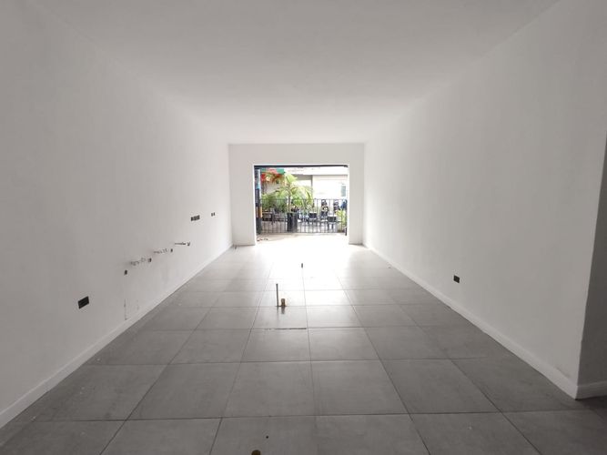Local en arriendo en El Poblado, Medellín, 60 m² · foto 8 de 9