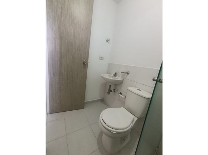 Apartamento de 2 alcobas en venta en C. Torres De Monterredondo, Bucaramanga, 70 m² · foto 15 de 19