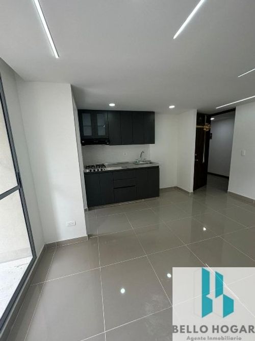 Apartamento de 3 alcobas en venta en San Jose Obrero, Bello, 61 m² · foto 6 de 22