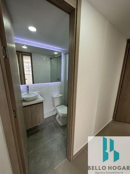 Apartamento de 3 alcobas en venta en San Jose Obrero, Bello, 61 m² · foto 12 de 22