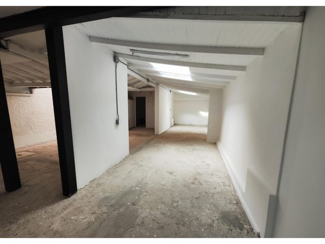 Local en arriendo en Laureles, Medellín, 427 m² · foto 20 de 22
