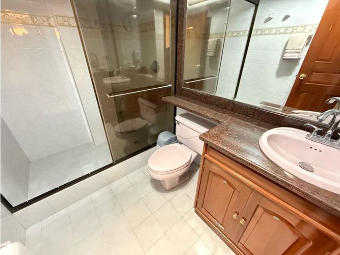 Apartamento de 3 alcobas en venta en Santa Bibiana, Bogotá, 214 m² · foto 17 de 18