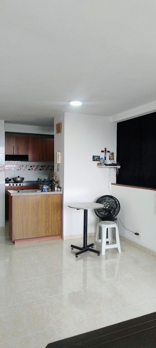 Apartamento de 3 alcobas en venta en Prados Del Norte, Cali, 58 m² · foto 3 de 17