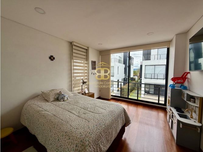 Casa de 3 alcobas en venta en Pueblo Viejo, Cota, 200 m² · foto 21 de 24
