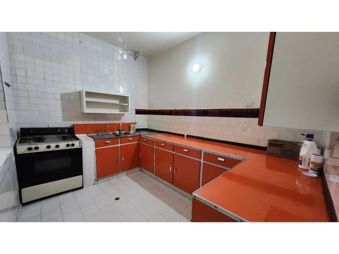 Casa de 6 alcobas en venta en Teusaquillo, Bogotá, 650 m² · foto 8 de 24