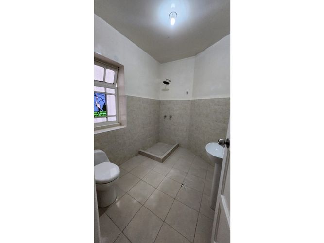 Casa de 6 alcobas en venta en Teusaquillo, Bogotá, 650 m² · foto 21 de 24