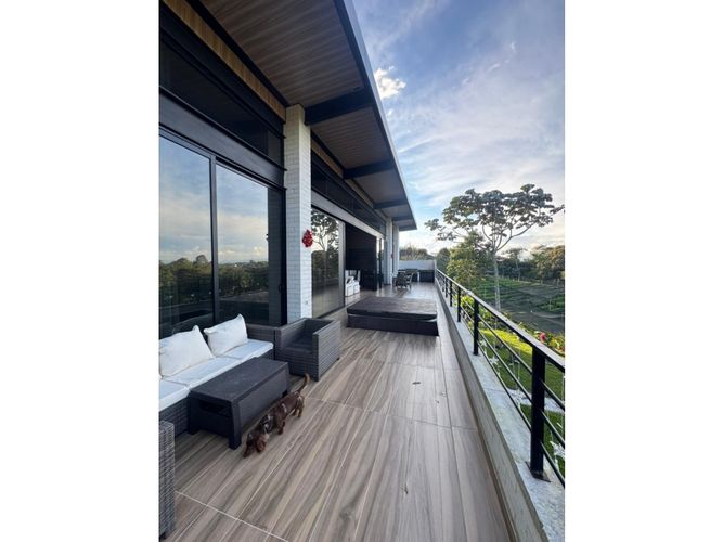 Casa de 3 alcobas en venta en El Carmen De Viboral, El Carmen de Viboral, 500 m² · foto 4 de 23