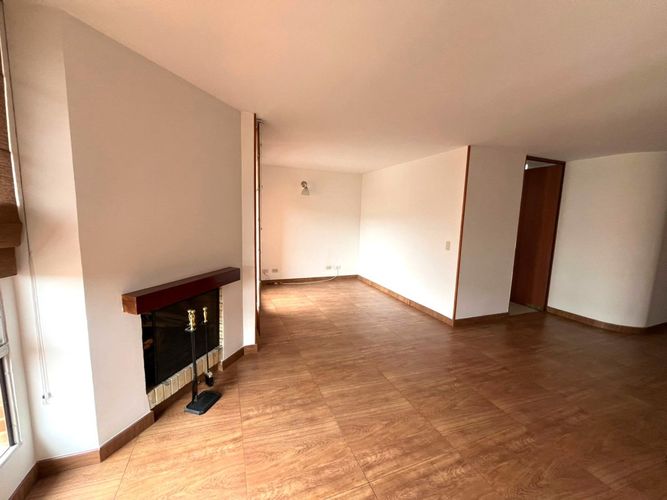 Apartamento de 3 alcobas en venta en La Liberia, Bogotá, 105 m² · foto 3 de 16