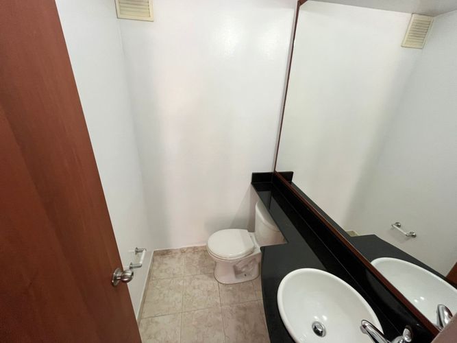 Apartamento de 3 alcobas en venta en La Liberia, Bogotá, 105 m² · foto 5 de 16