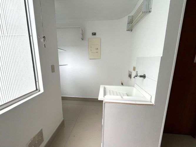 Apartamento de 3 alcobas en venta en La Liberia, Bogotá, 105 m² · foto 7 de 16