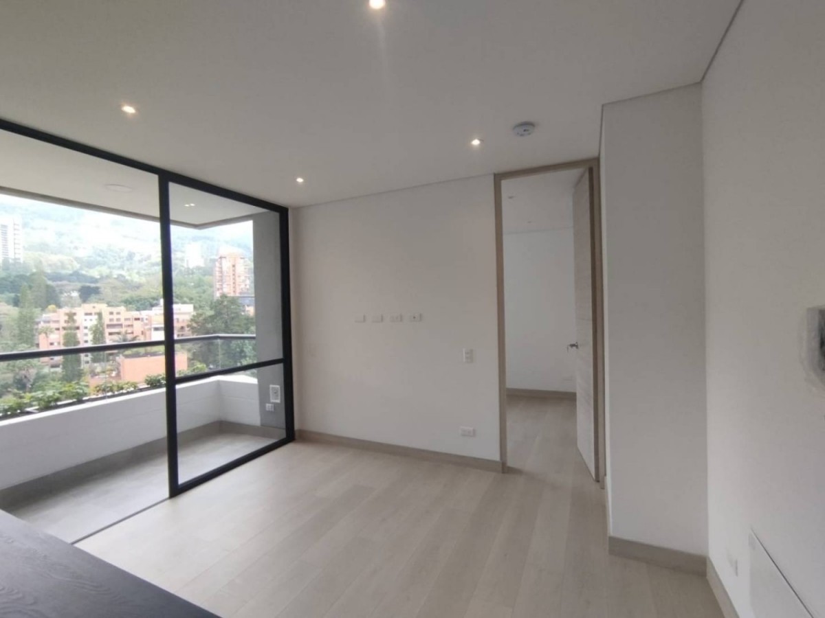 Apartamento en arriendo en El Poblado, Medellín · foto 6 de 16