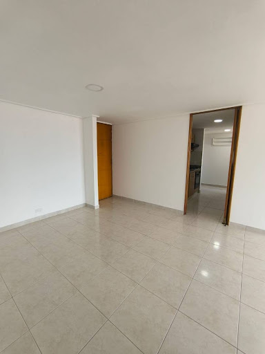 Apartamento en arriendo en La Frontera, Envigado · foto 8 de 24