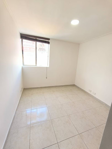 Apartamento en arriendo en La Frontera, Envigado · foto 14 de 24