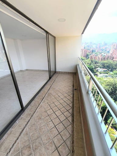 Apartamento en arriendo en La Frontera, Envigado · foto 15 de 24