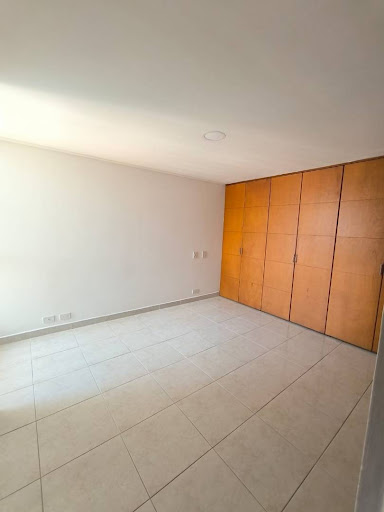Apartamento en arriendo en La Frontera, Envigado · foto 18 de 24