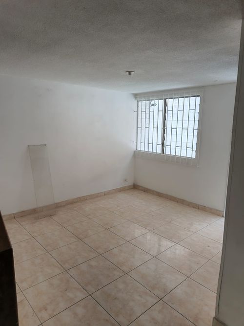 Casa de 3 alcobas en venta en Santa Mónica, Medellín, 165 m² · foto 24 de 24