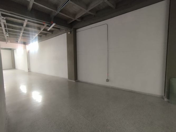 Bodega en arriendo en Belén, Medellín, 180 m² · foto 16 de 20