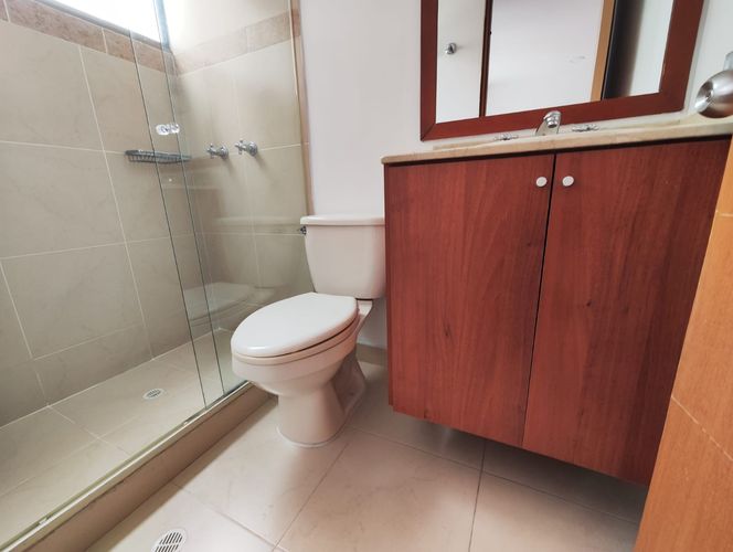 Apartamento de 3 alcobas en arriendo en Las Lomas, Medellín, 140 m² · foto 11 de 20