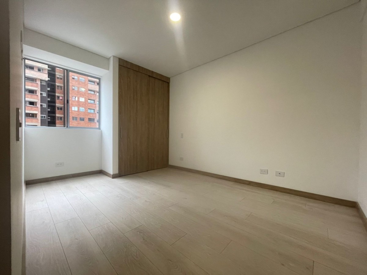 Apartamento en venta en Suramérica, Itagüí · foto 7 de 14