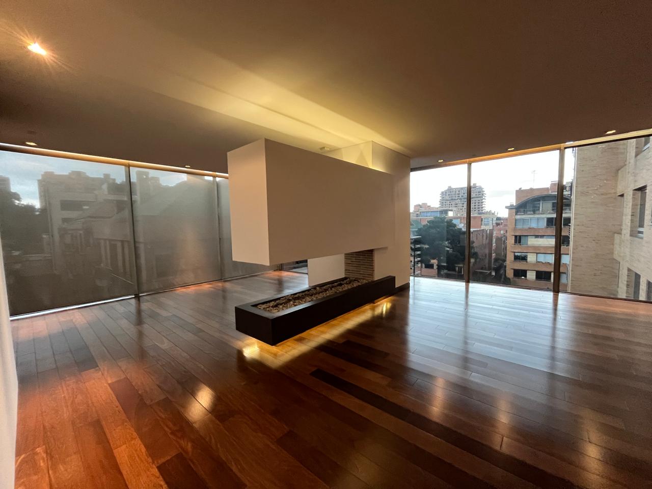 Apartamento en venta en El Chico, Bogotá · foto 4 de 17