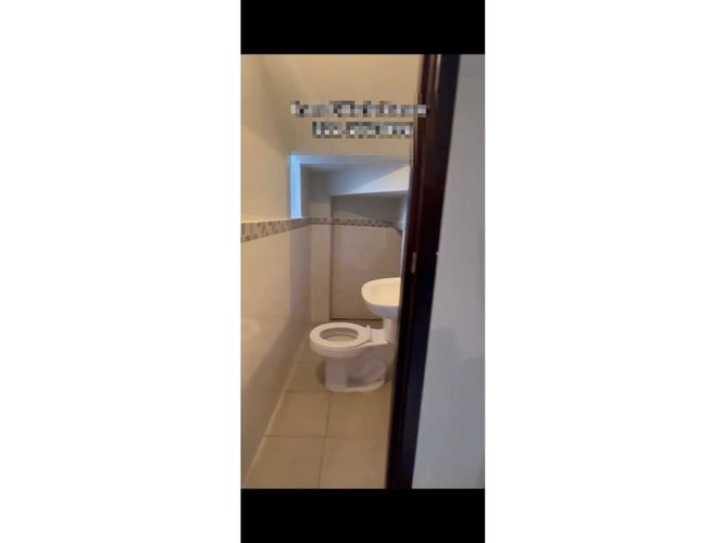 Casa de 3 alcobas en venta en La Buitrera, Yumbo, 79 m² · foto 4 de 23