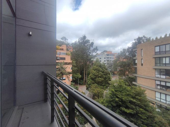 Apartamento de 3 alcobas en venta en Bellavista, Bogotá, 258 m² · foto 4 de 24