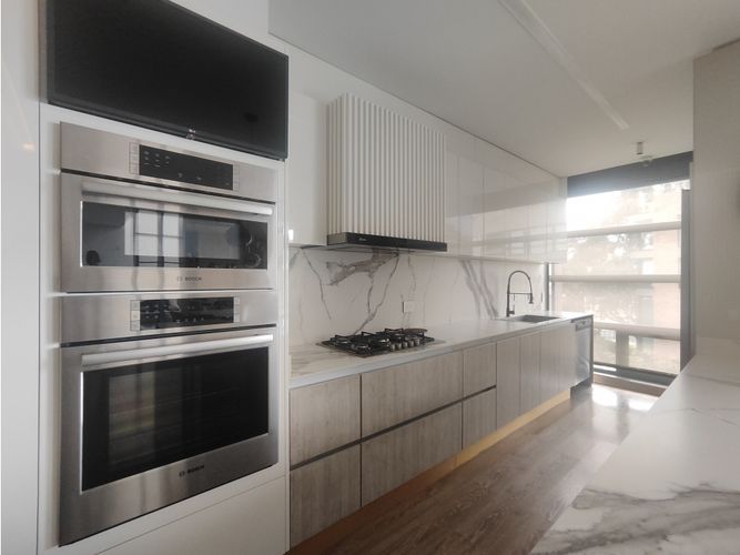 Apartamento de 3 alcobas en venta en Bellavista, Bogotá, 258 m² · foto 11 de 24