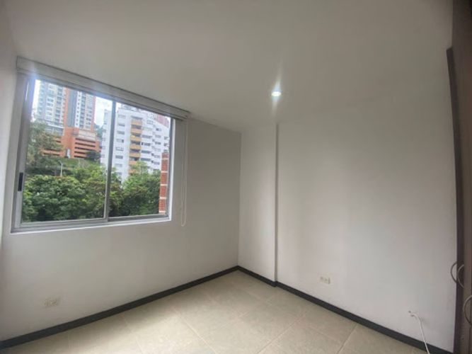 Apartamento de 3 alcobas en arriendo en Castropol, Medellín, 74 m² · foto 24 de 24