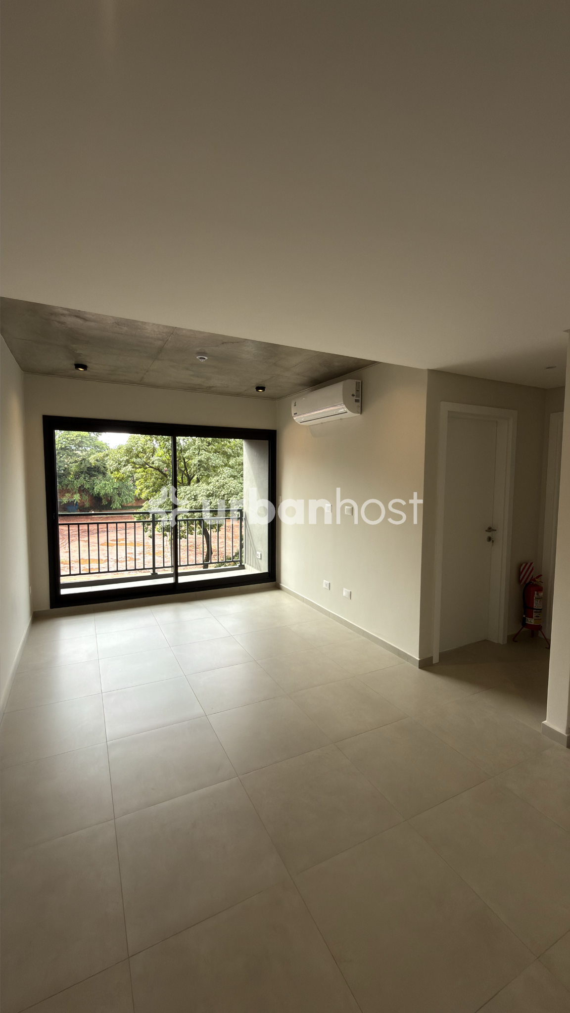 Departamento en alquiler en Luque — foto 2