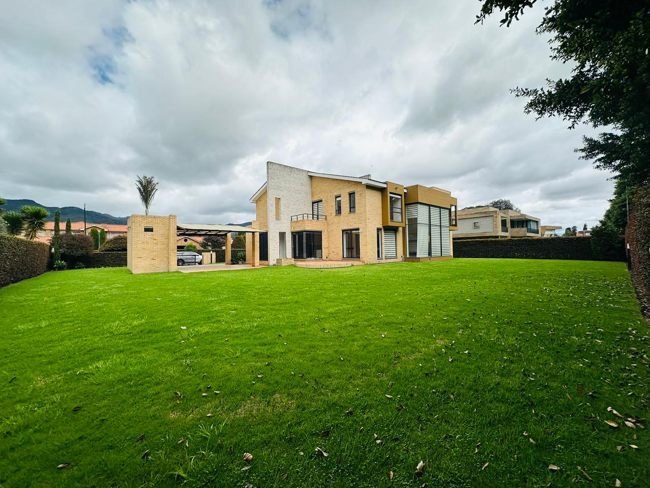 Casa en venta en Casa Blanca, Bogotá · foto 3 de 16