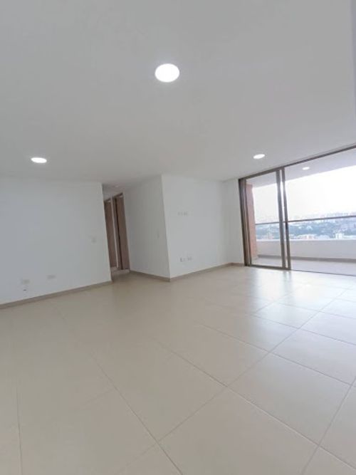 Apartamento de 3 alcobas en venta en Los Alcazares, Sabaneta, 86 m² · foto 4 de 18