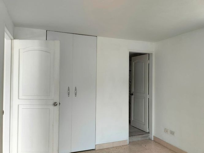 Apartamento de 3 alcobas en arriendo en El Poblado, Medellín, 80 m² · foto 14 de 18