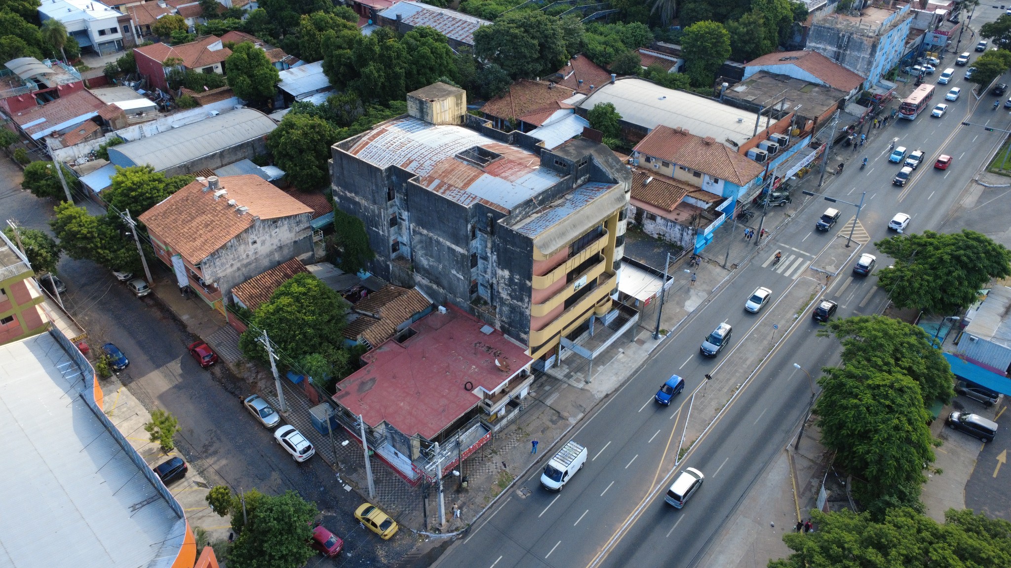 Edificio en venta en Terminal — foto 3
