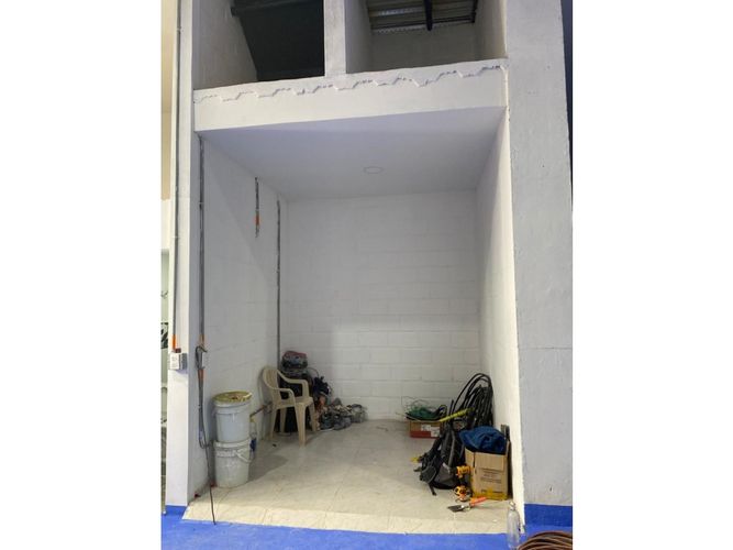 Bodega en arriendo en Cabecera San Antonio De Prado, Medellín, 320 m² · foto 7 de 13