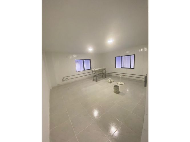 Bodega en arriendo en Cabecera San Antonio De Prado, Medellín, 320 m² · foto 11 de 13