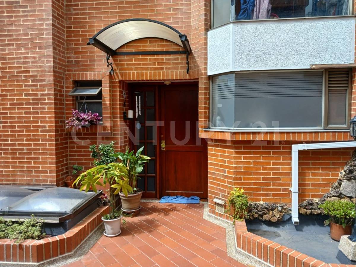 Casa en venta en Calatrava, Bogotá · foto 2 de 21
