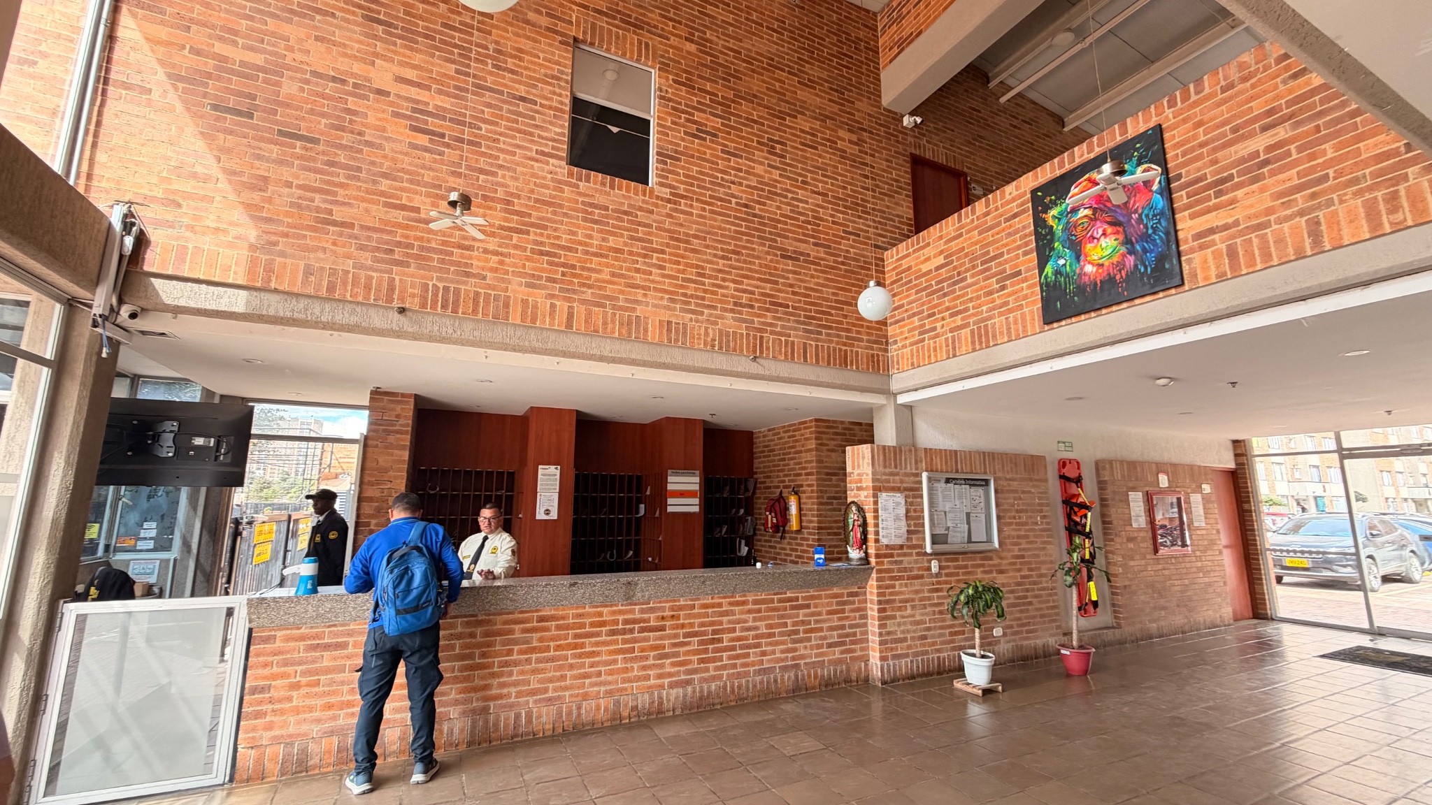 Apartamento en venta en Fontibon, Bogotá · foto 2 de 23