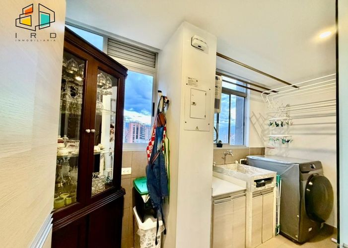 Apartamento de 4 alcobas en venta en Castropol, Medellín, 131 m² · foto 23 de 24